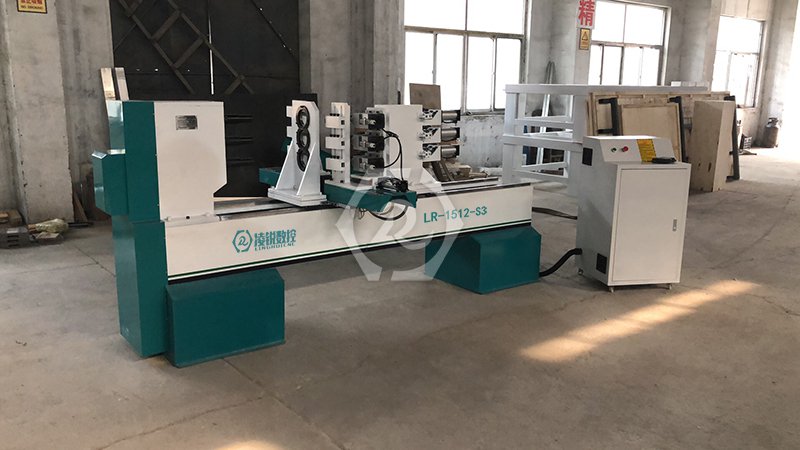 三軸六刀車拉雕多功能一體全自動數(shù)控木工車床