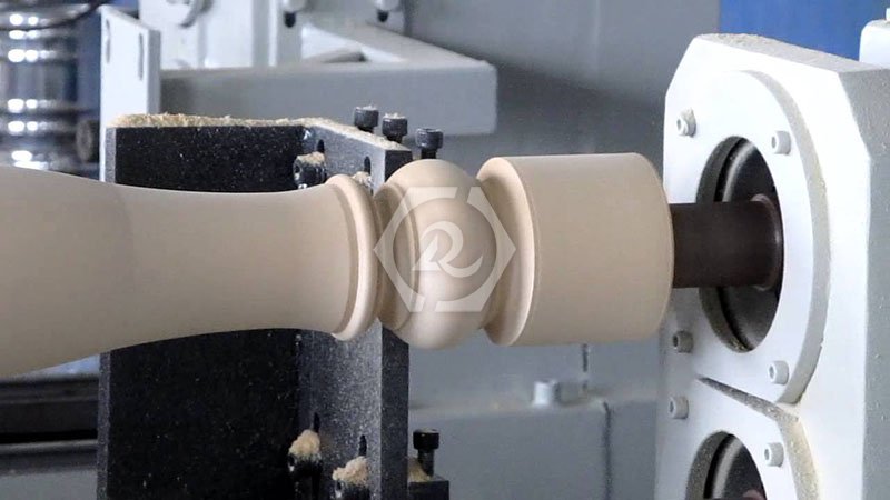 雙軸數(shù)控木工車床加工圖