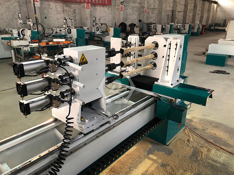 三軸六刀車拉雕多功能一體全自動數(shù)控木工車床